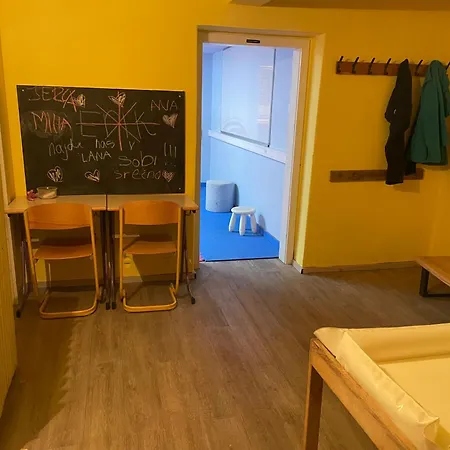 Πανσιόν Planinski Dom Jance *